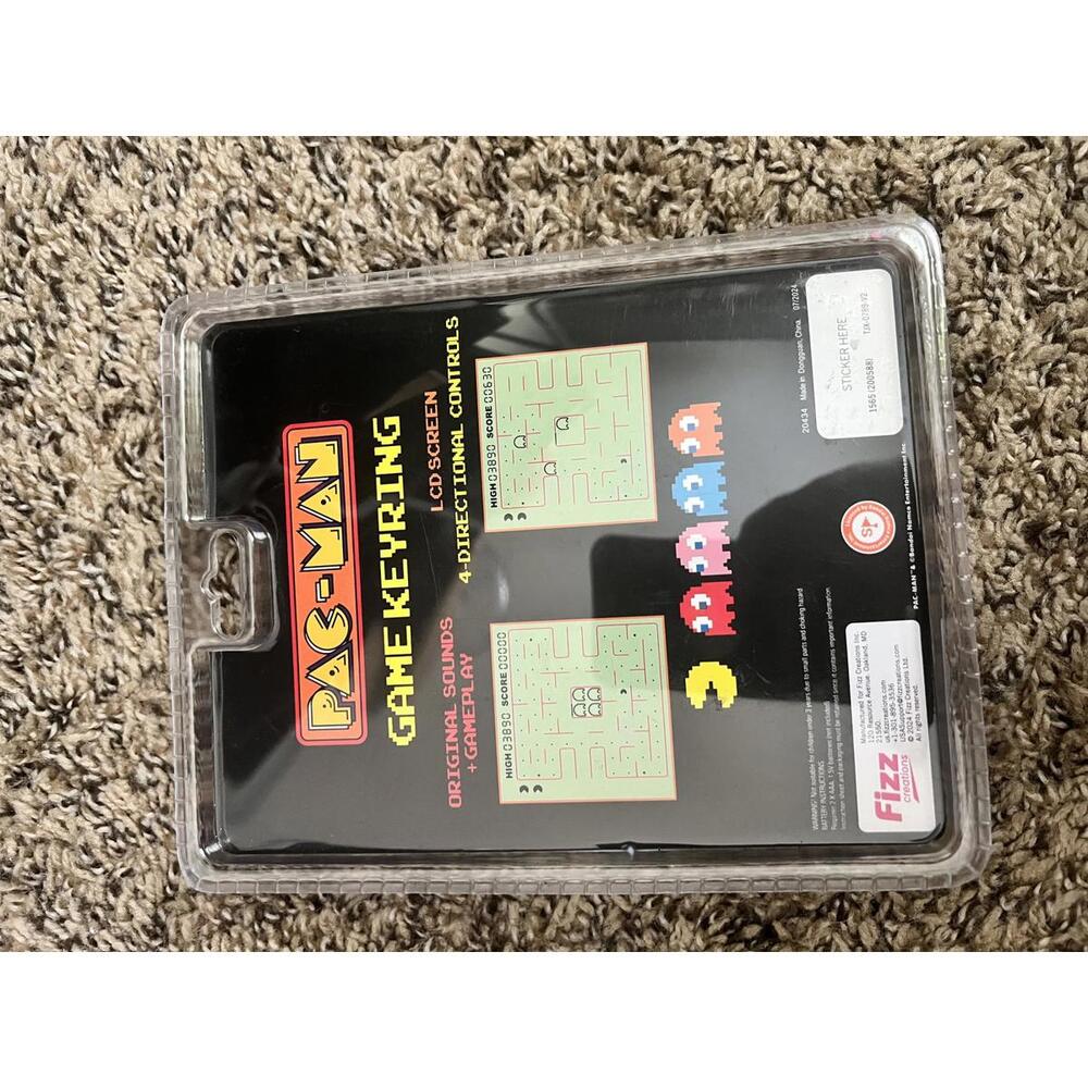 Pac-Man Game‎ Keyring Handheld Console - Picture 2 of 2
